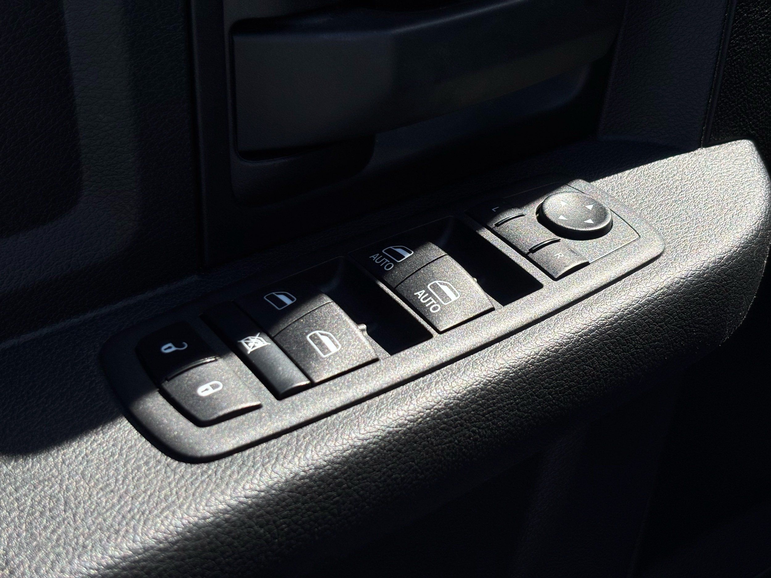 2022 Ram 3500 Tradesman photo 15