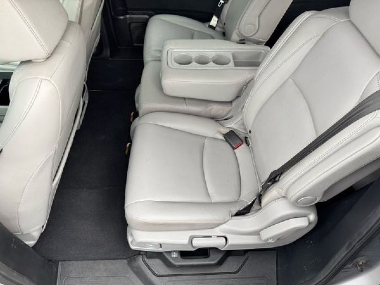 2020 Honda Odyssey EX-L photo 25