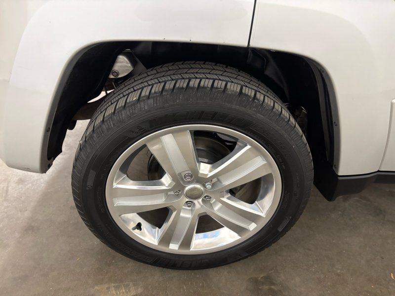 2012 Jeep Liberty Limited Jet Edition - Photo 25