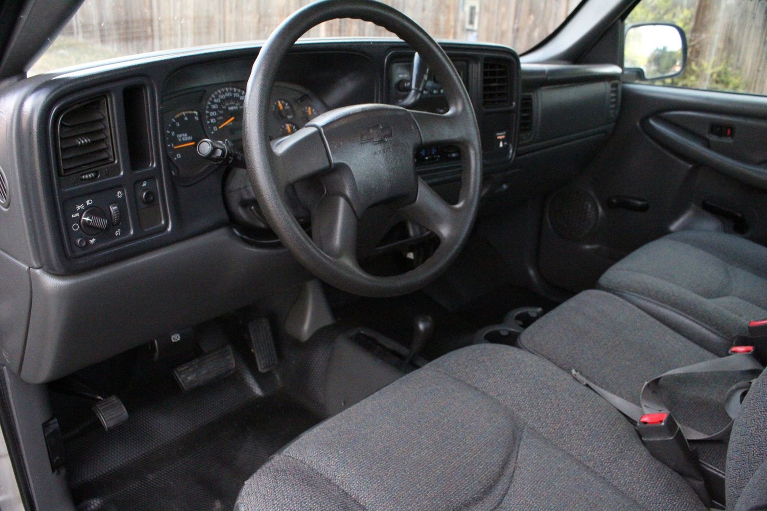 2004 Chevrolet Silverado 2500HD LS | Victory Motors of Colorado