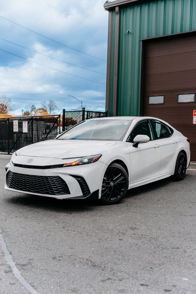 2025 Toyota Camry XSE's photo