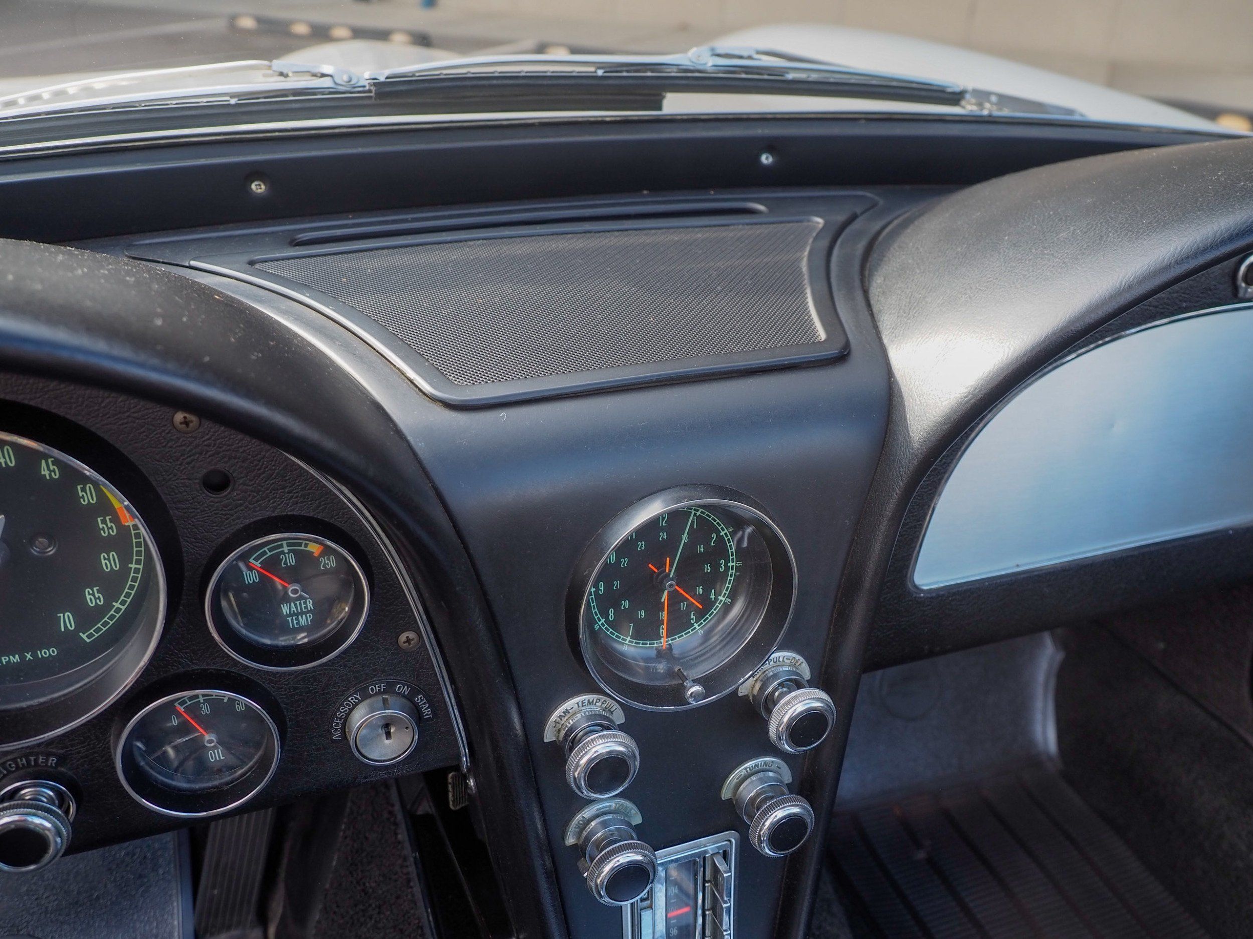 1967 Chevrolet Corvette Silver Convertible
