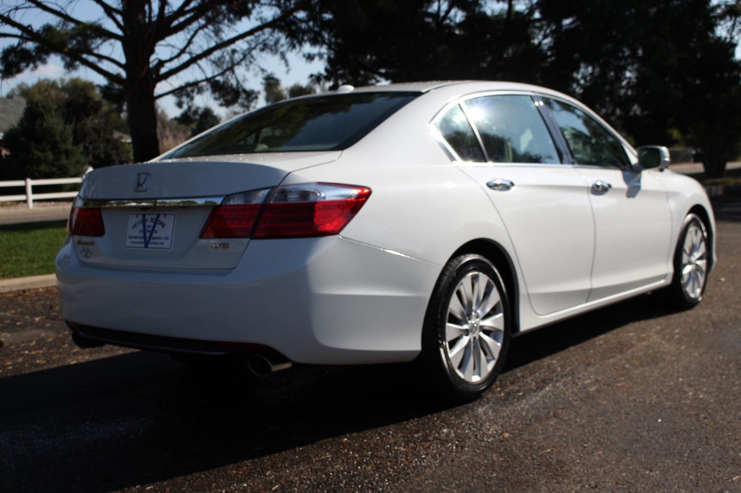 2013 Honda Accord EX-L V6 | Victory Motors of Colorado