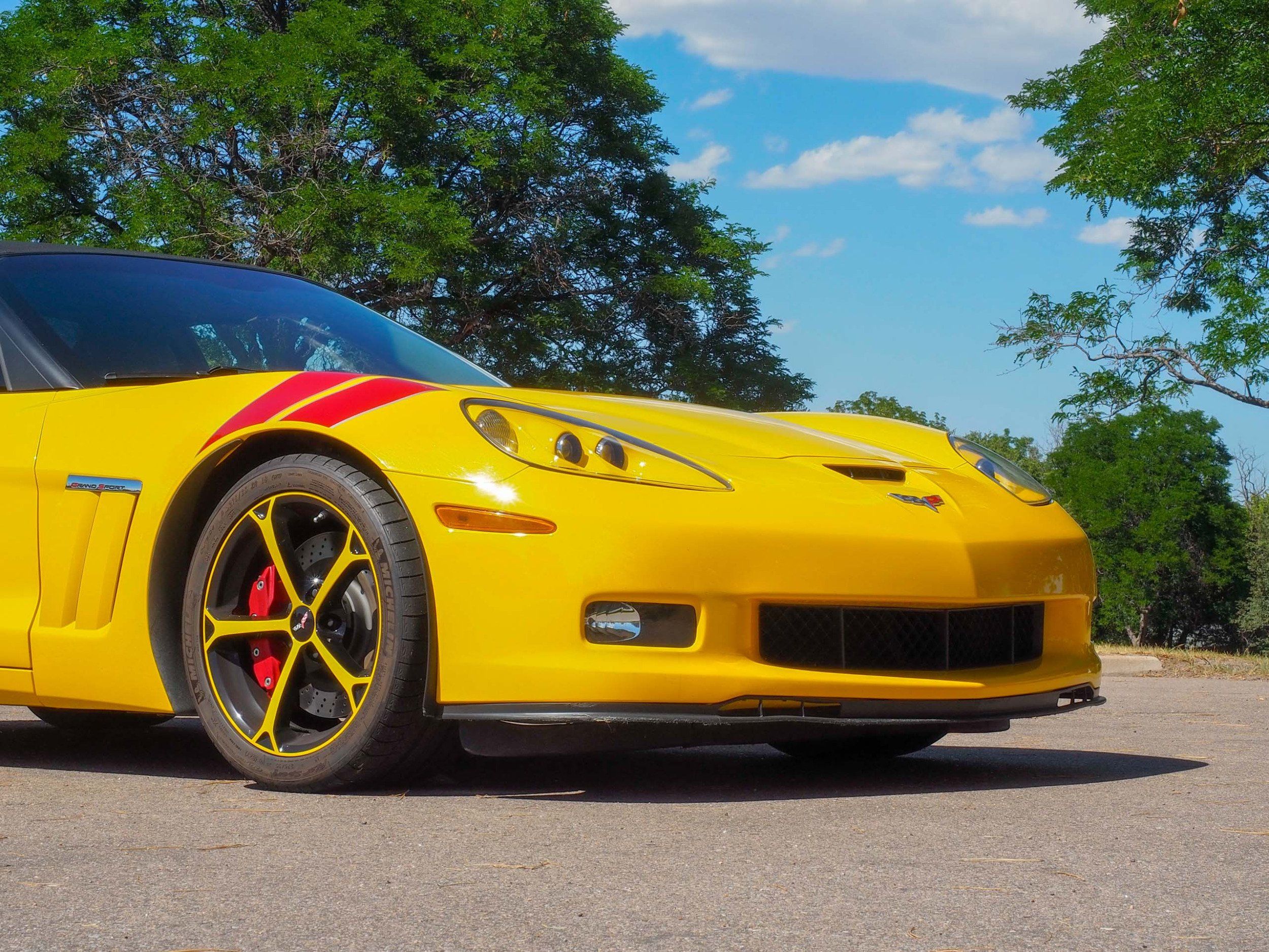 2010 Chevrolet Corvette Yellow Grand Sport