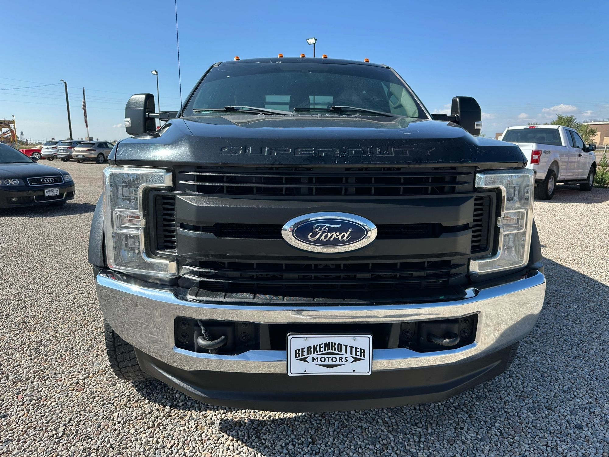 2019 Ford F-450 XL photo 3