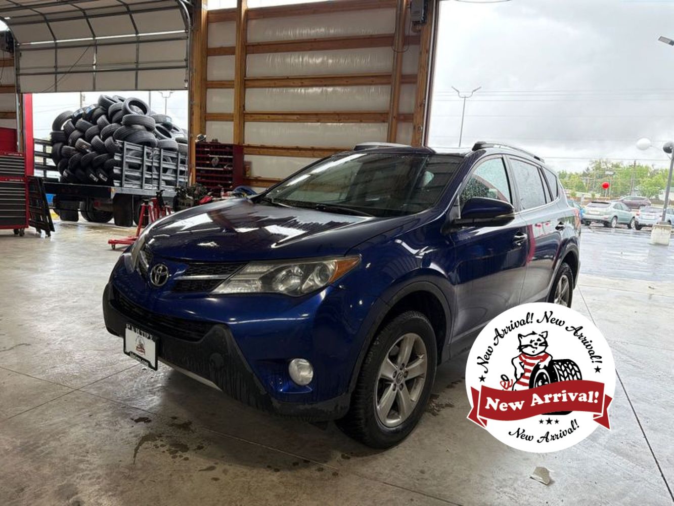 2015 Toyota RAV4 XLE AWD's photo