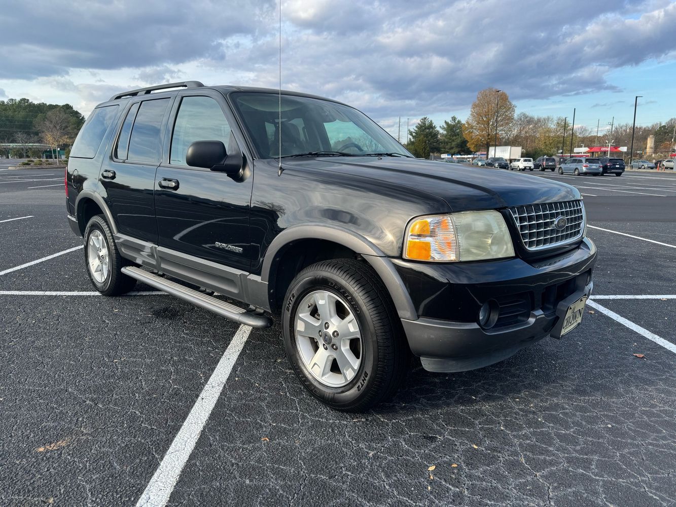 2004 Ford Explorer XLT