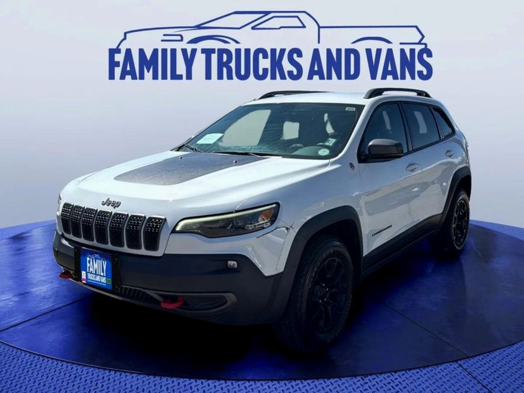 White 2020 Jeep Cherokee Trailhawk 4WD SUV / Crossover Four-Wheel Drive 9-Speed Automatic