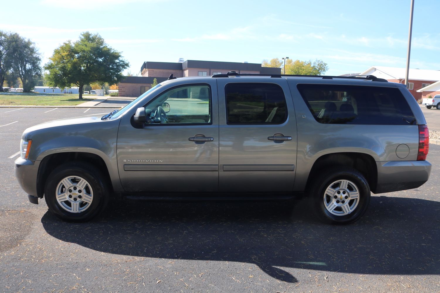 Surprising 2008 Chevrolet Suburban Lt Photos