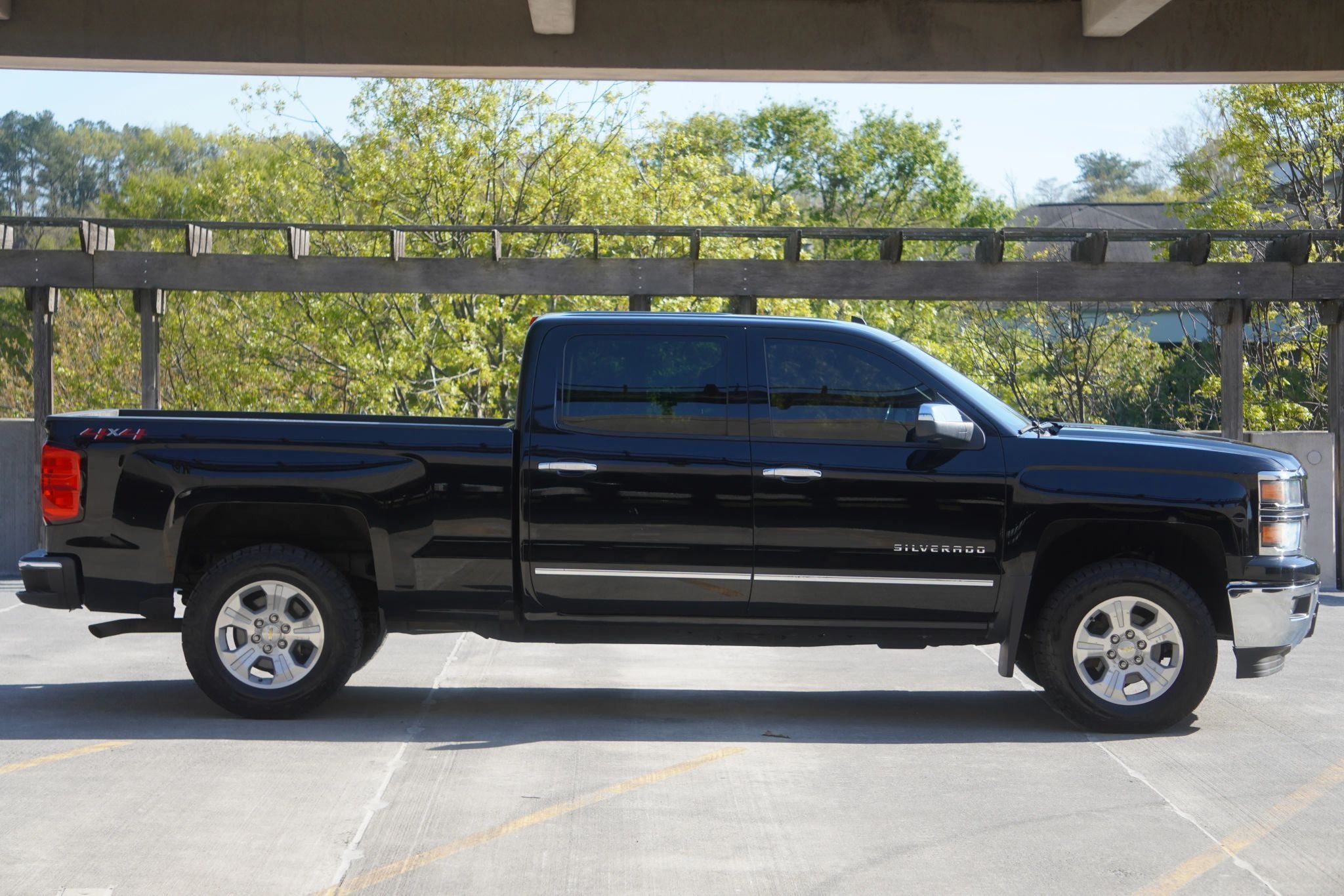 2014 Chevrolet Silverado 1500 LTZ - Photo 14