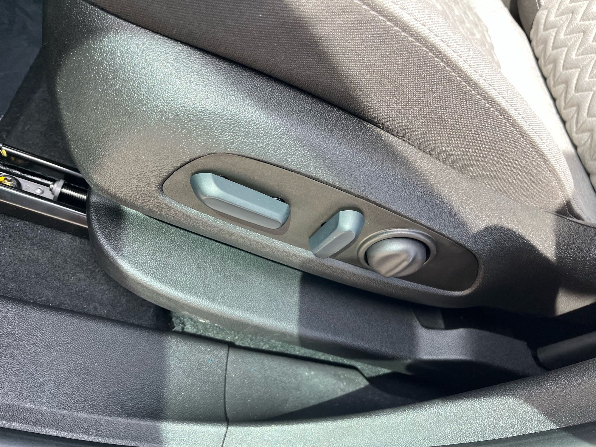 2023 Chevrolet Equinox LT photo 11
