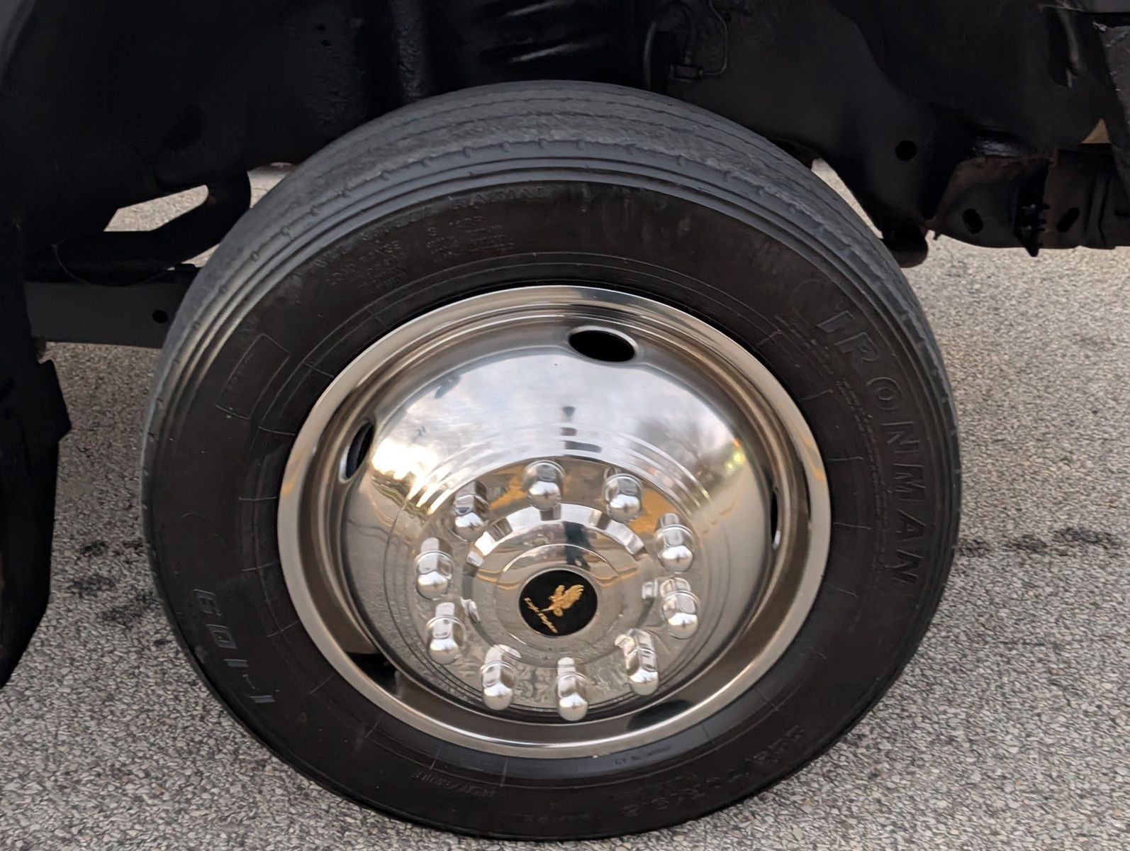 2012 Ford F-550 Super Duty 17