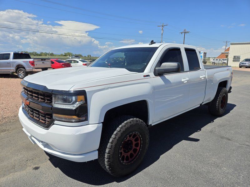 White 2017 Chevrolet Silverado 1500 Pickup Truck Four-Wheel Drive 6-Speed Automatic