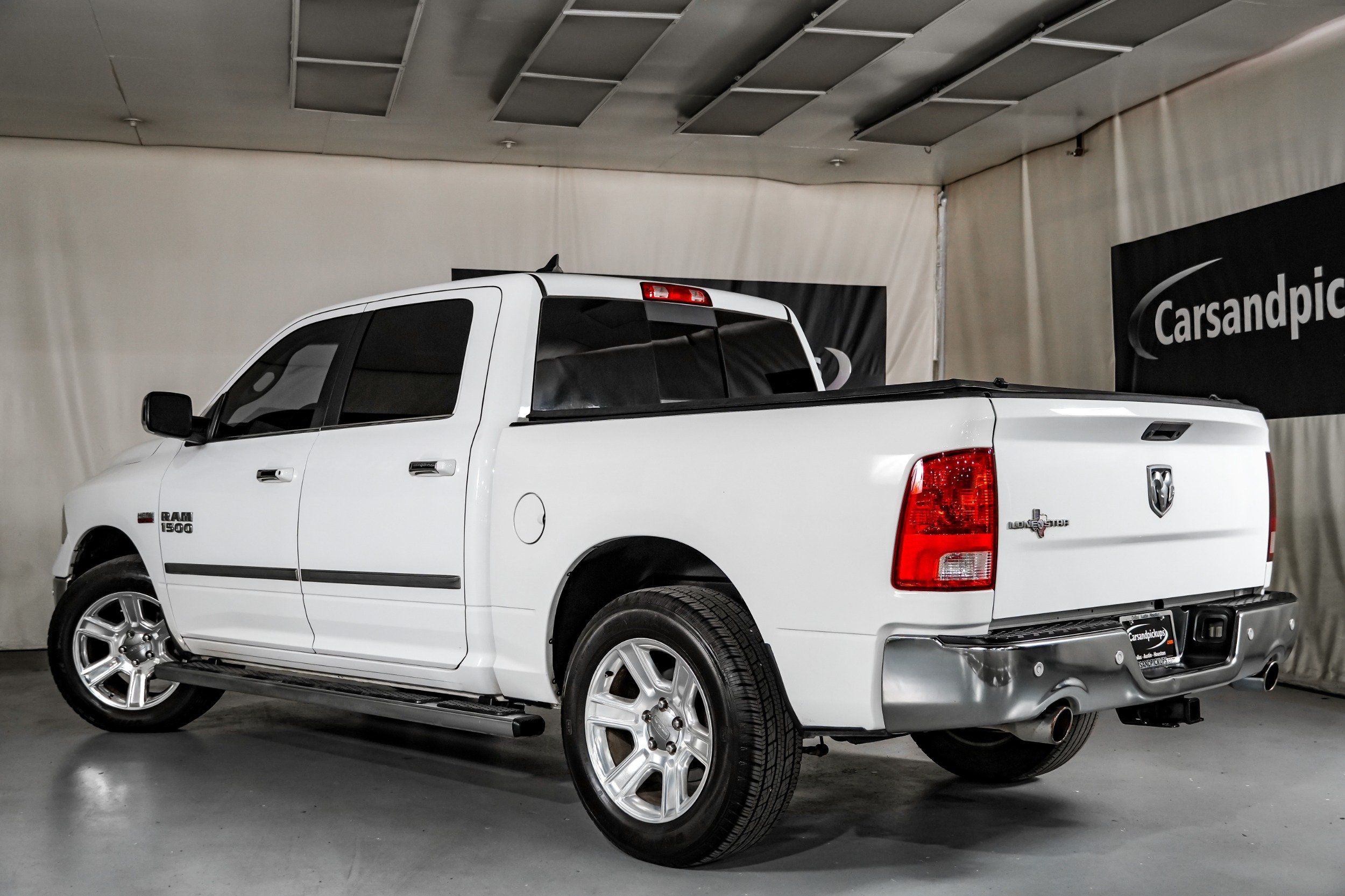 2017 RAM Ram 1500 Pickup Lone Star Silver - Photo 10