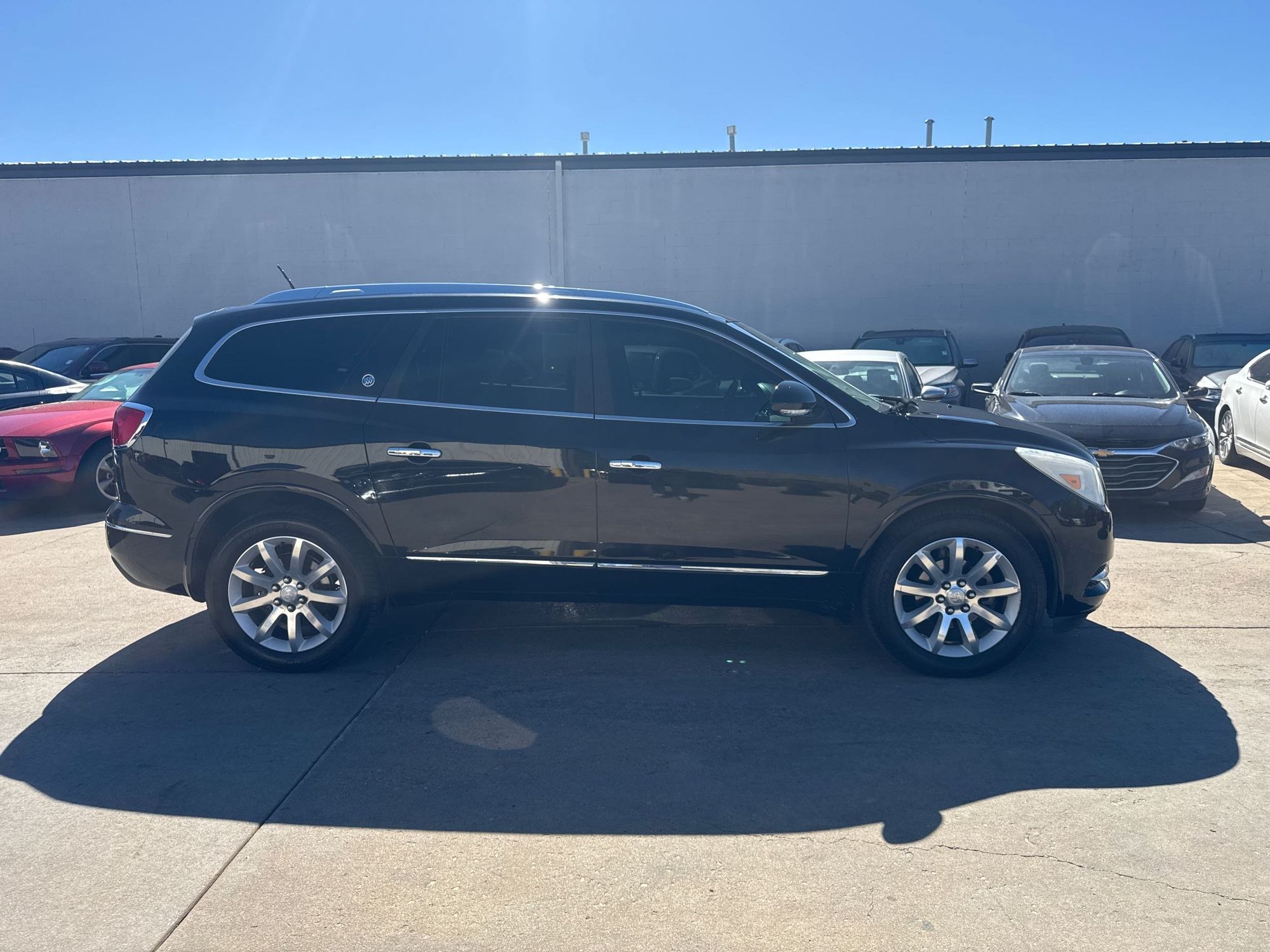 2016 Buick Enclave Premium photo 3