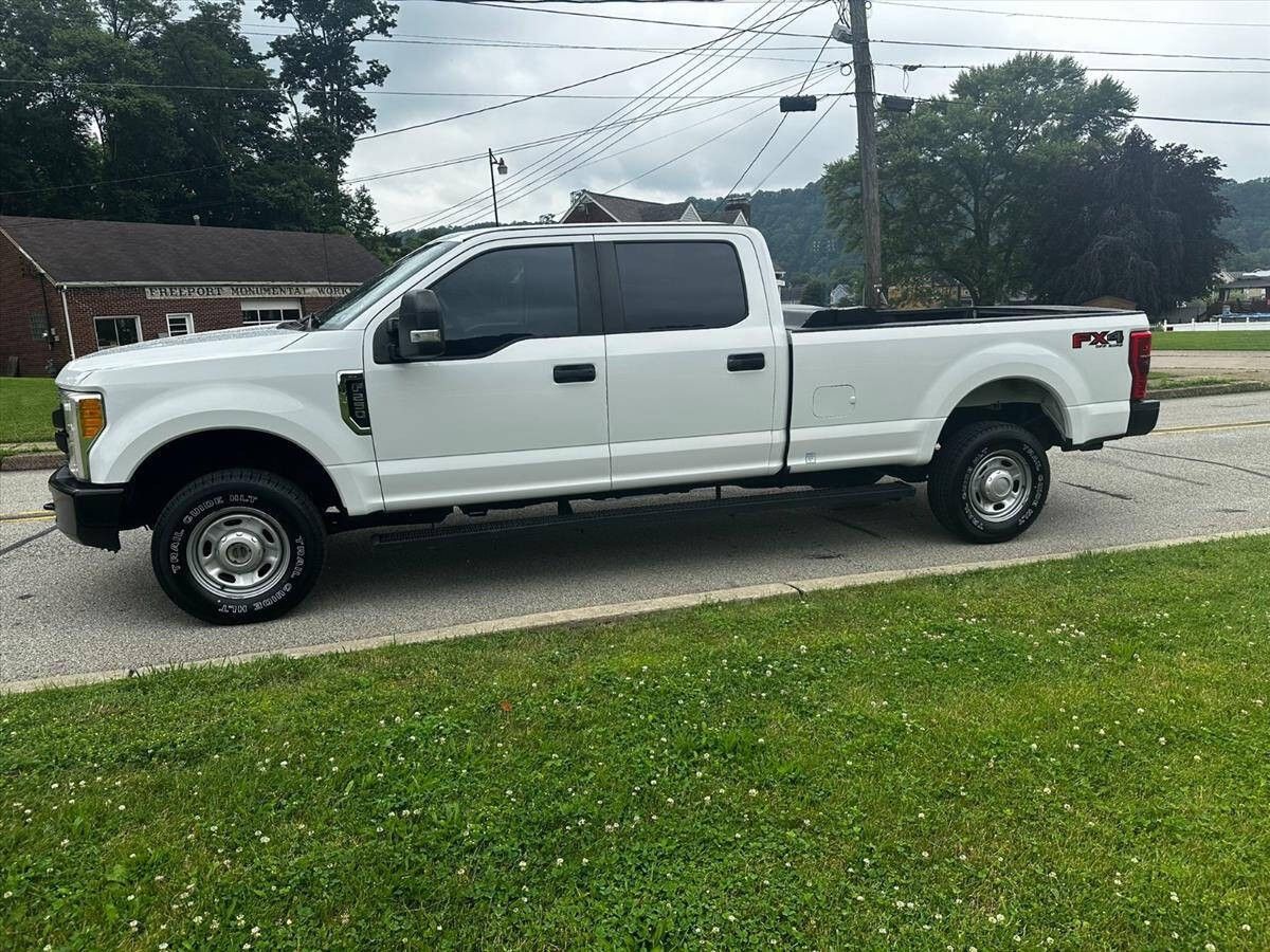 2017 Ford F-250 Super Duty 21