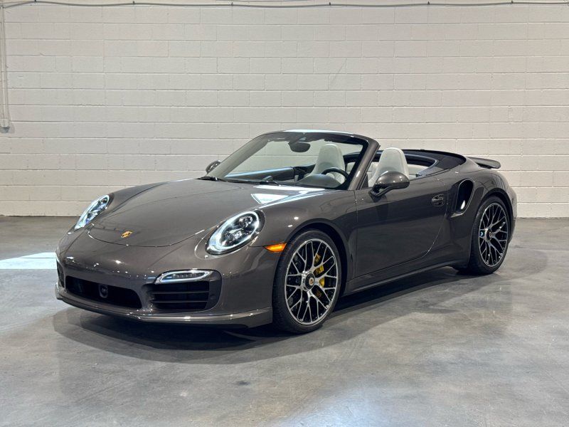 2015 Porsche 911 Turbo S, photo 18