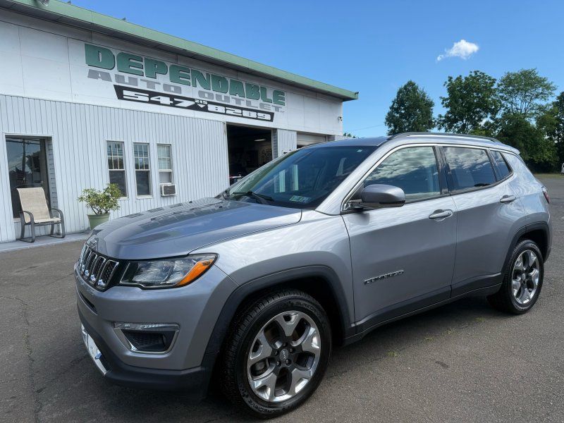 2019 Jeep Compass Limited's photo