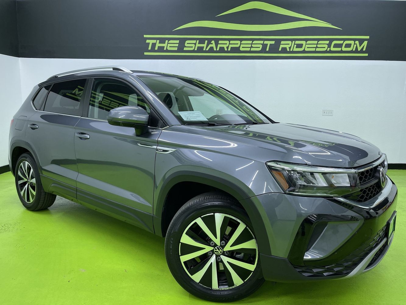 2022 Volkswagen Taos SE's photo