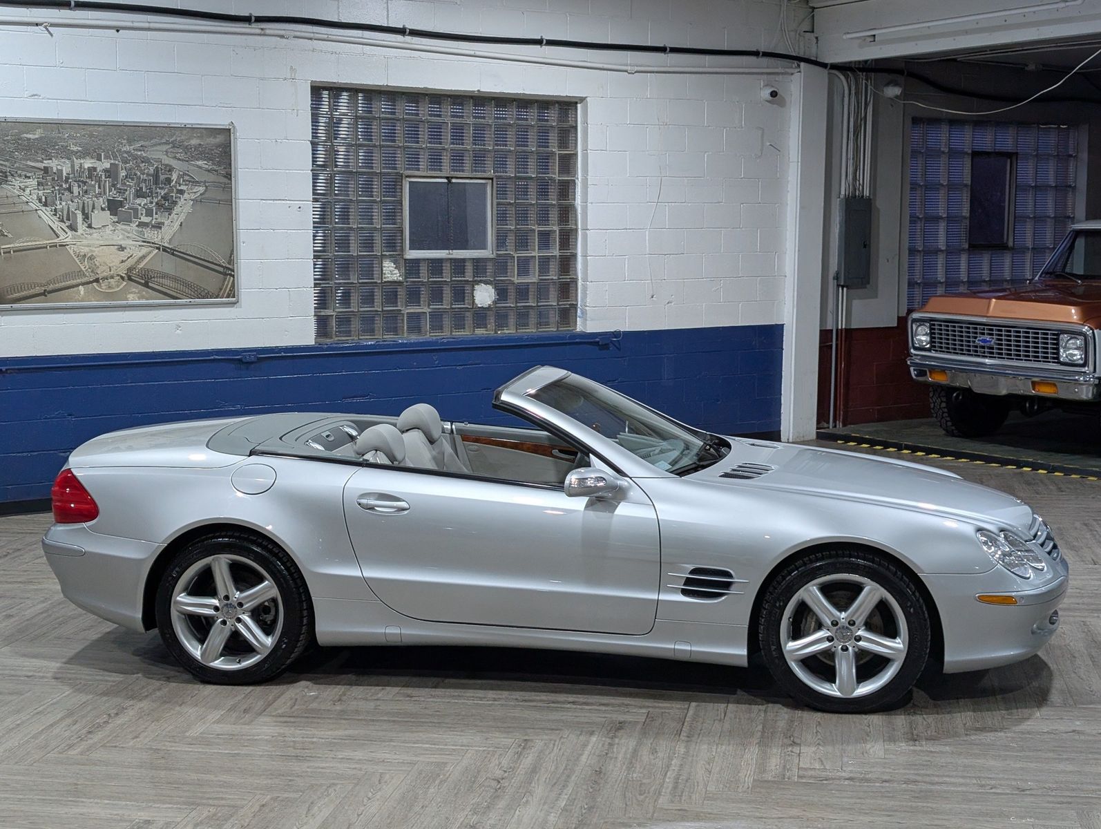 2004 Mercedes-Benz SL 500 18