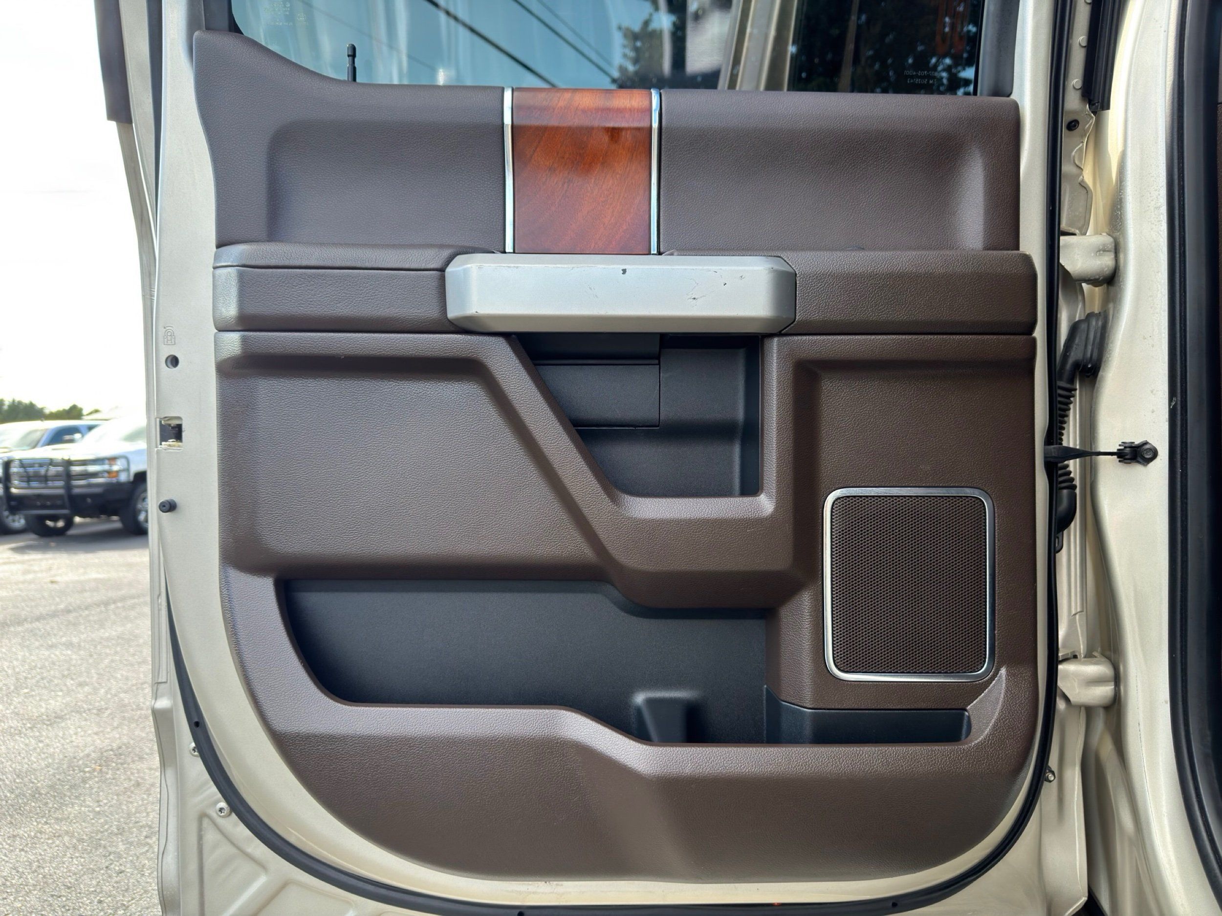 2017 Ford F-250 King Ranch photo 16