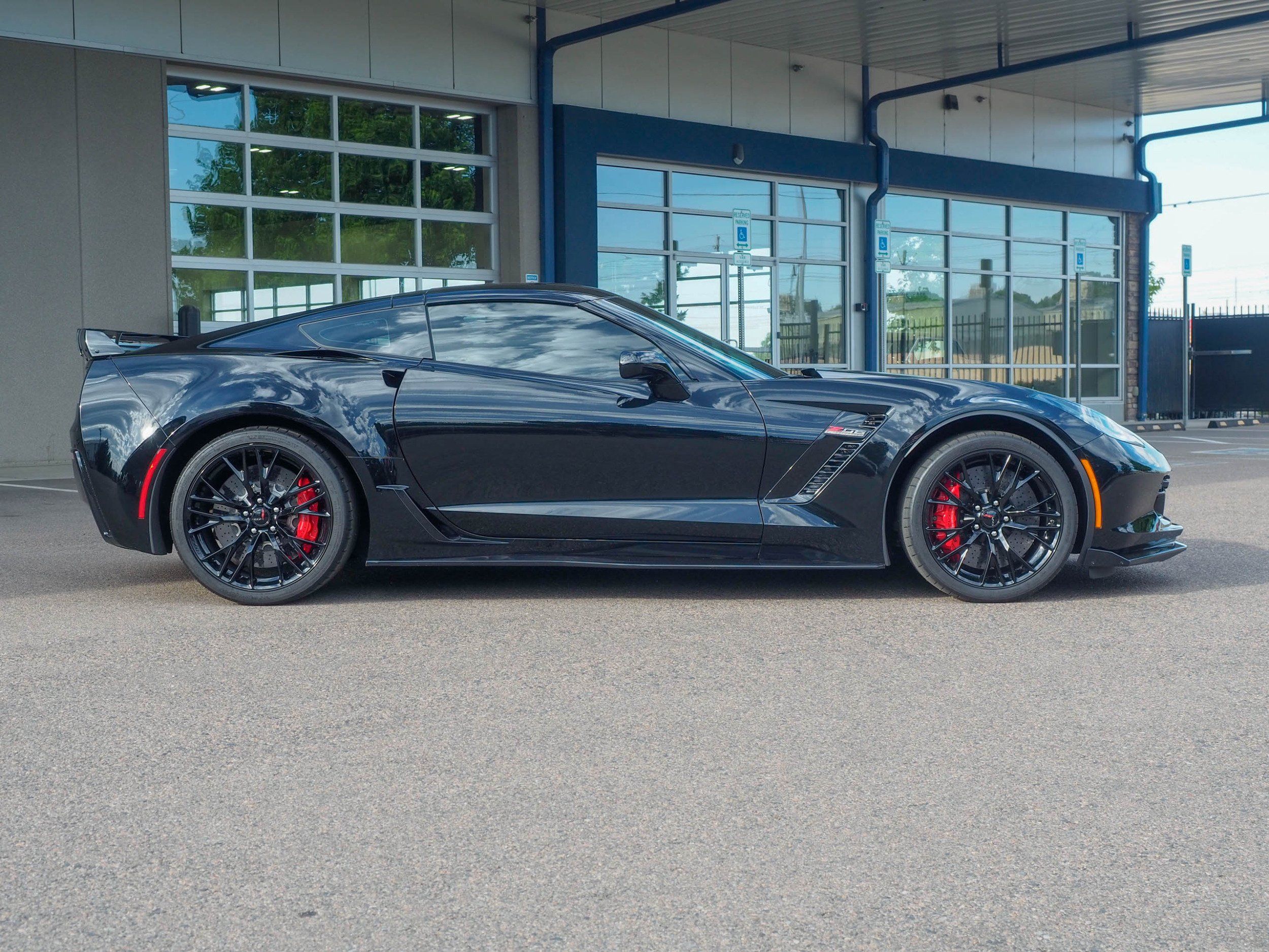 2016 Chevrolet Corvette Black Z06