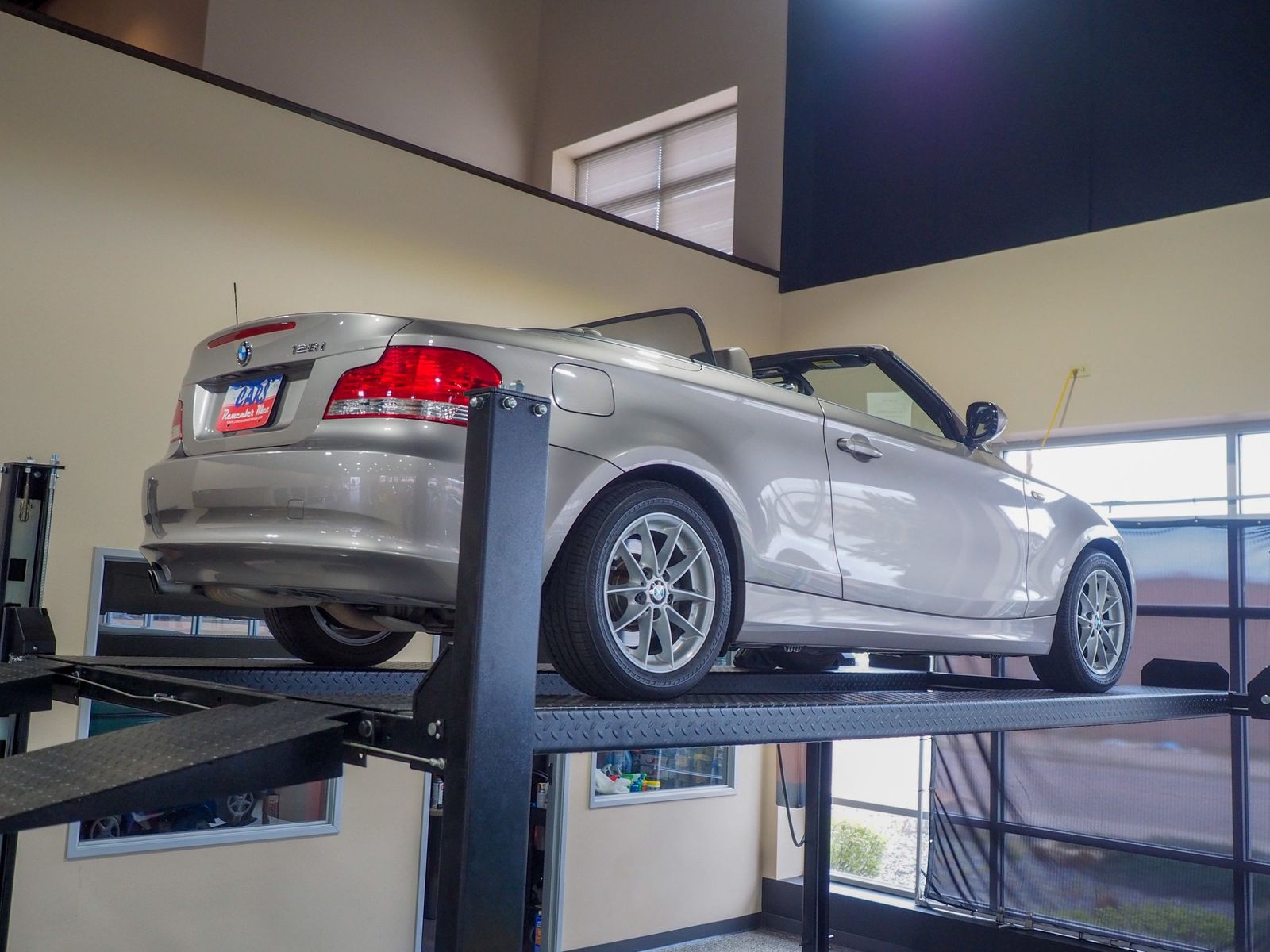 2011 BMW 128I 53