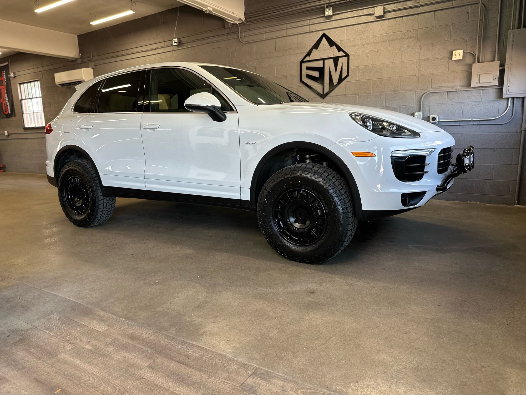 2016 Porsche Cayenne Diesel photo 34