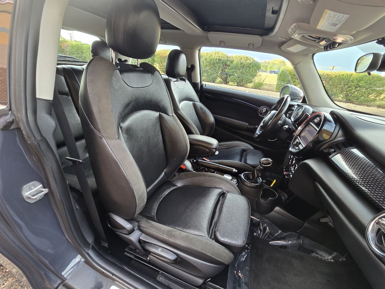 2014 Mini Cooper Hardtop S photo 21