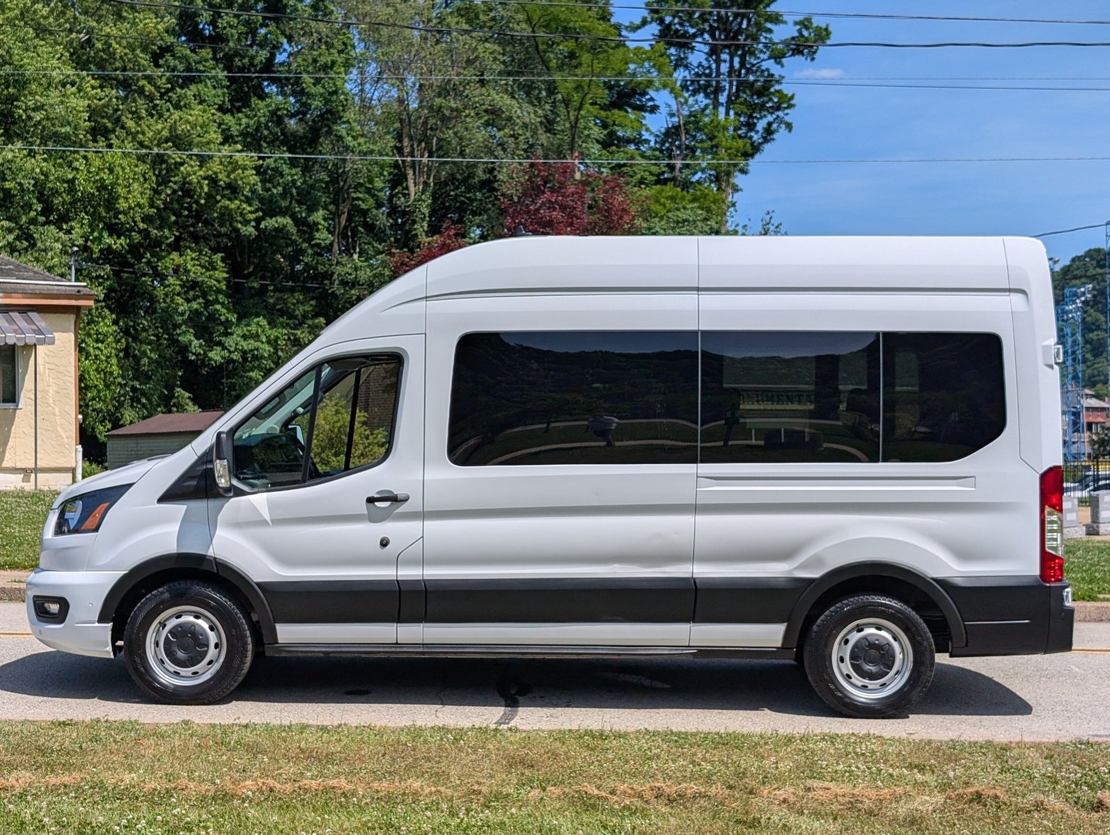 2023 Ford Transit-350 Passenge 8