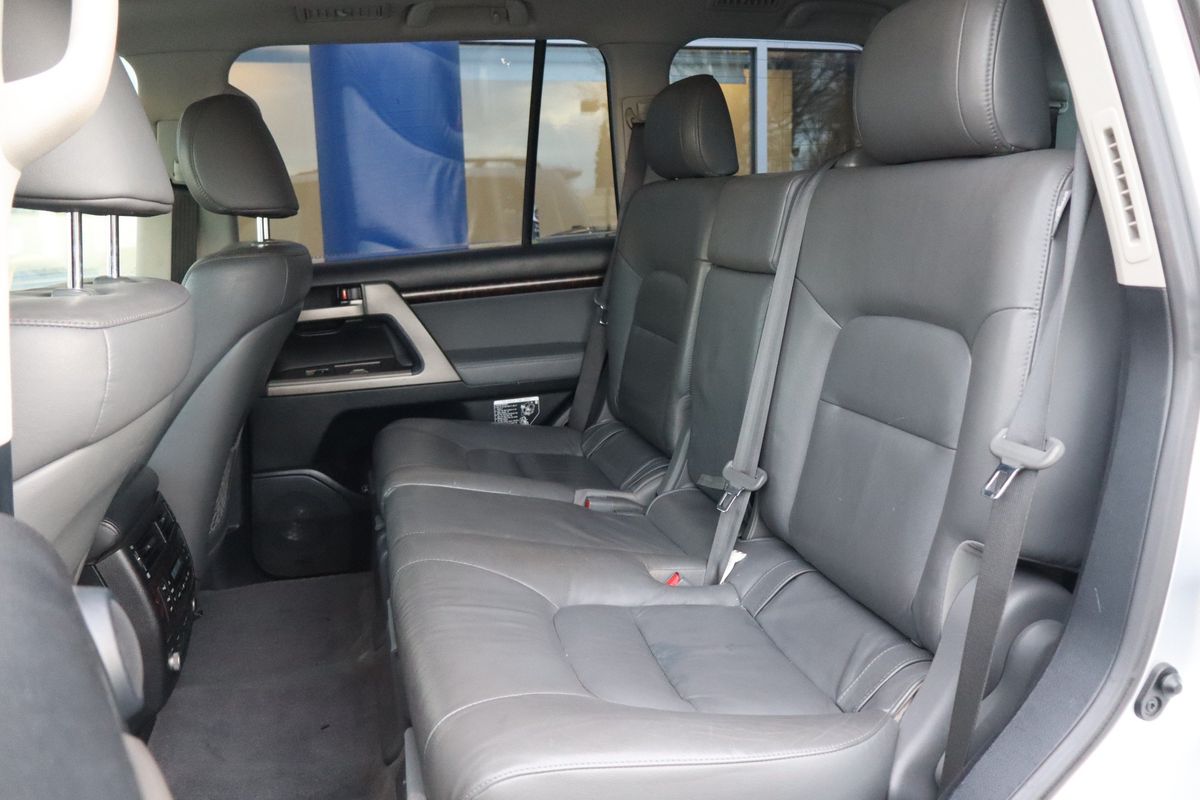 2009 Toyota Land Cruiser 