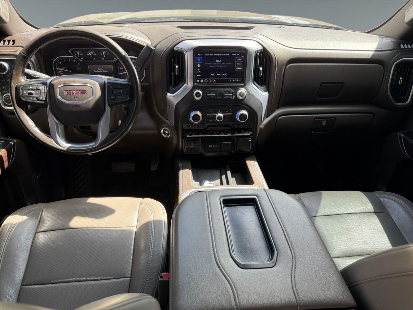 2019 Gmc Sierra 1500 SLT photo 10