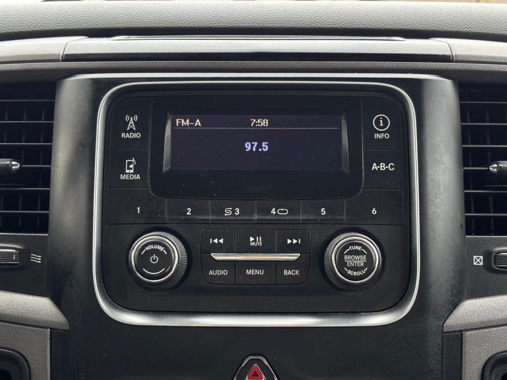 2017 Ram 2500 ST Tradesman photo 39