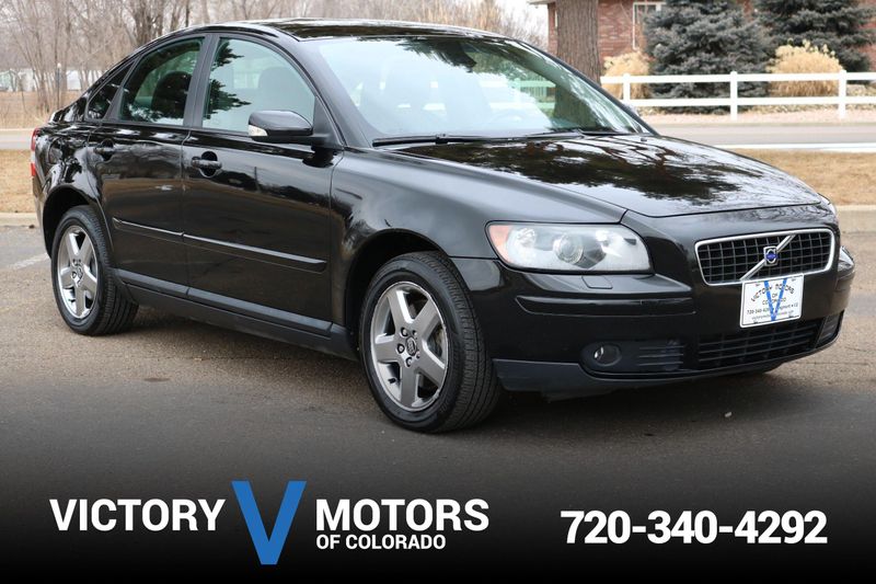 2006 Volvo S40 T5 | Victory Motors of Colorado