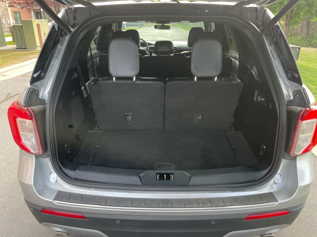 2020 Ford Explorer Limited - Photo 6