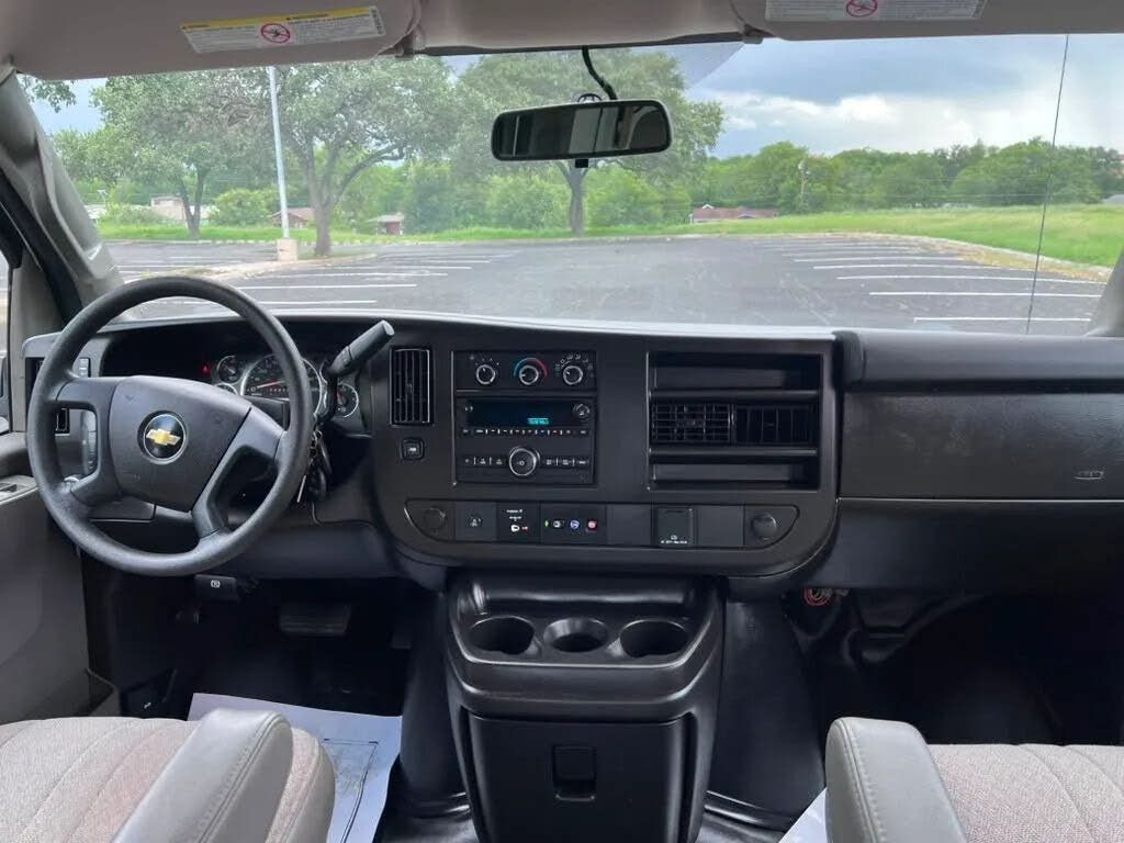 2021 Chevrolet Express Cargo #14