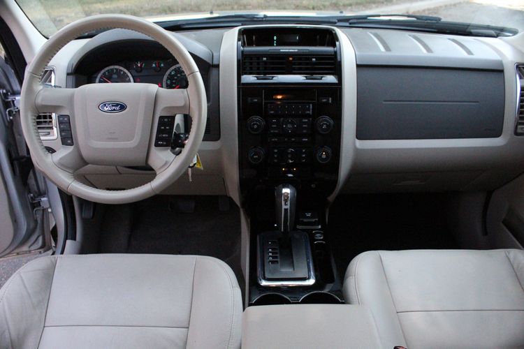 2010-ford-escape-hybrid-victory-motors-of-colorado