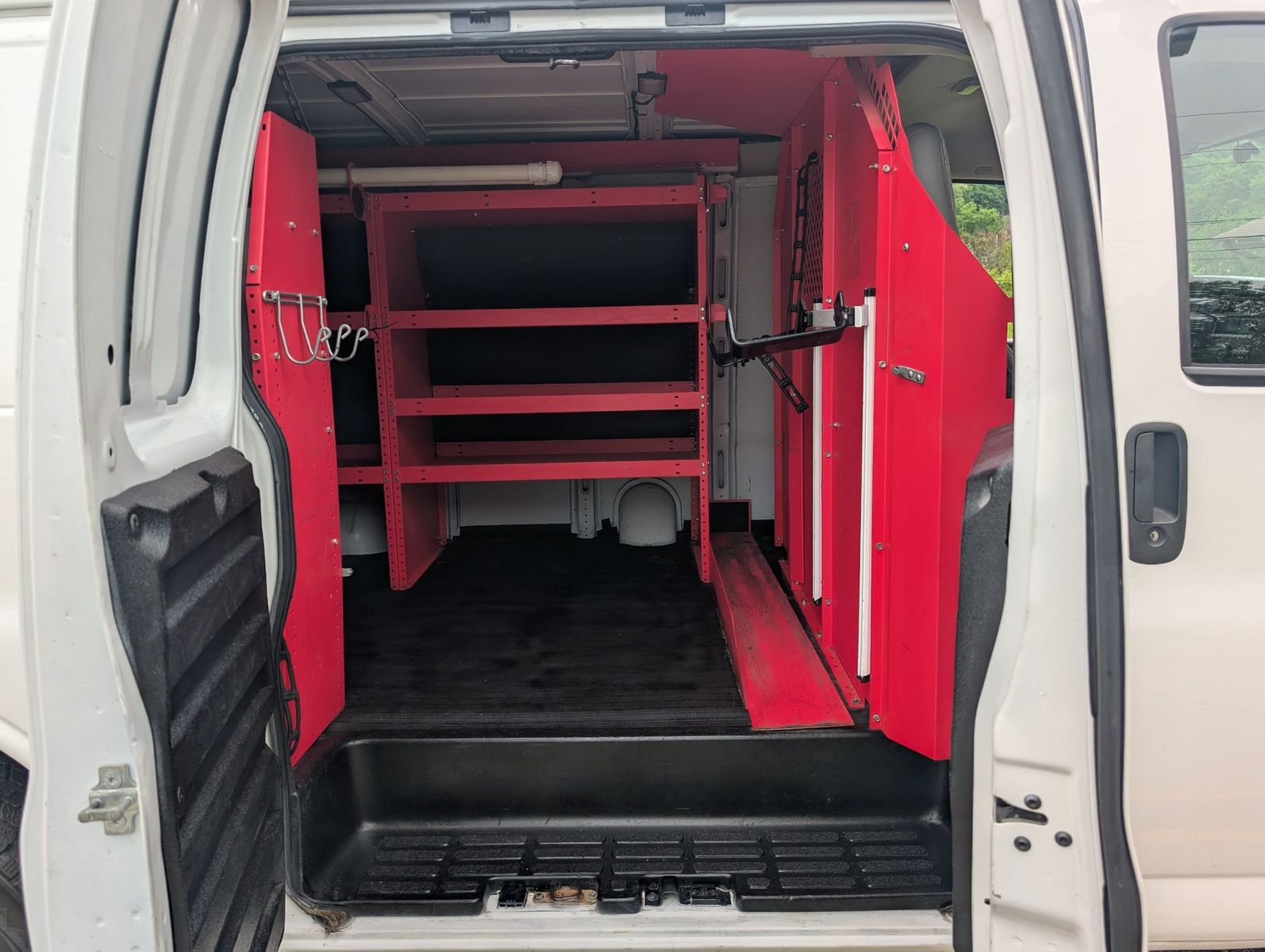 2019 Chevrolet Express 2500 56