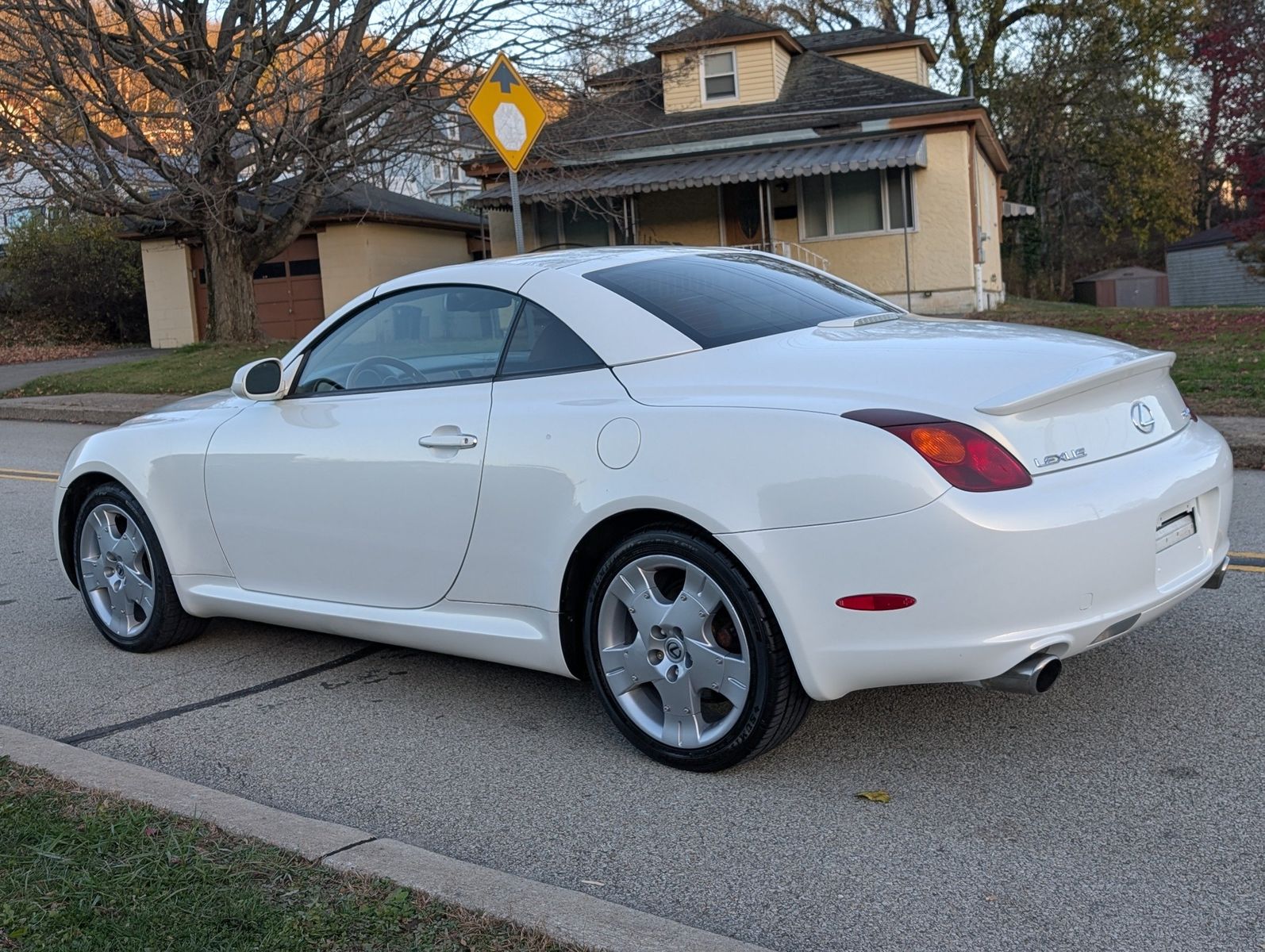 2003 Lexus SC 430 11