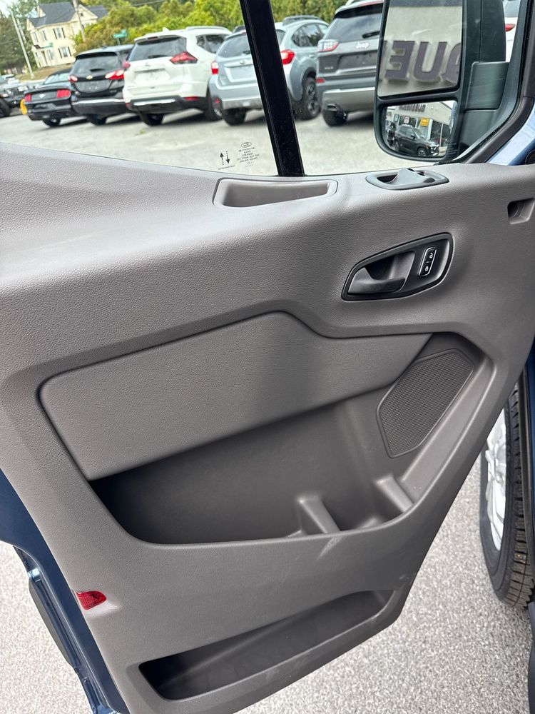 2023 Ford Transit photo 21