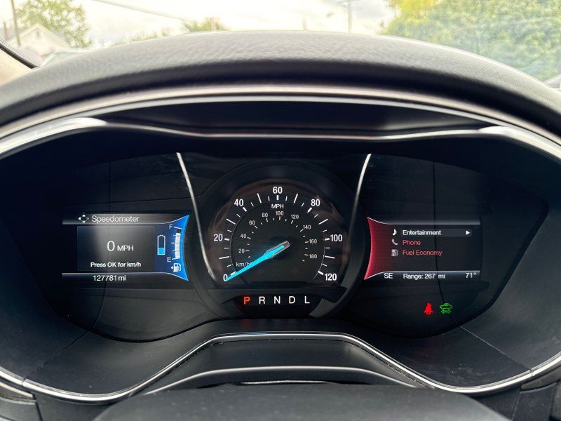 2018 Ford Fusion Hybrid SE photo 23