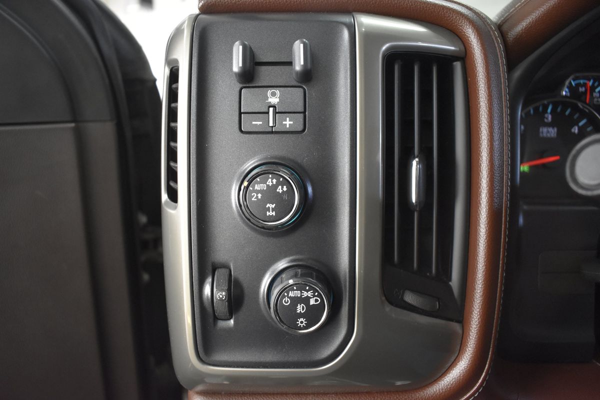 2014 Chevrolet Silverado 1500 High Country