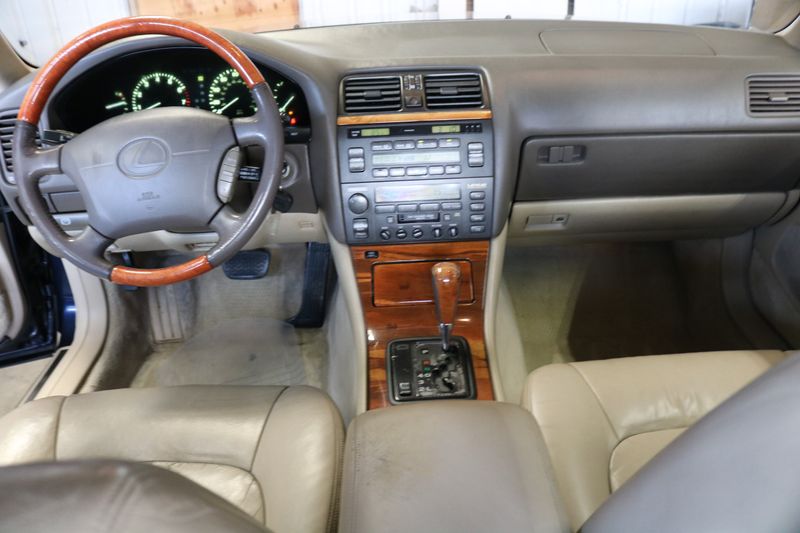 abest tracks '99 4 オムニバス 見本盤 1999 Lexus LS 400 | Victory Motors of Colorado