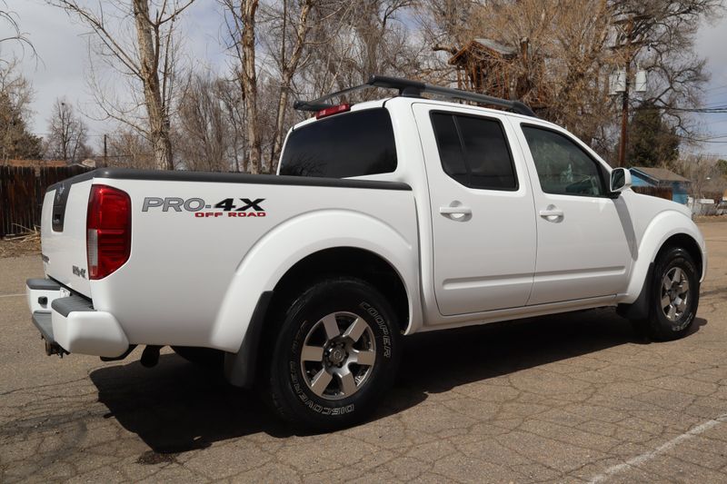 2012 NISSAN FRONTIER PRO 4X OWNERS MANUAL visual data 4