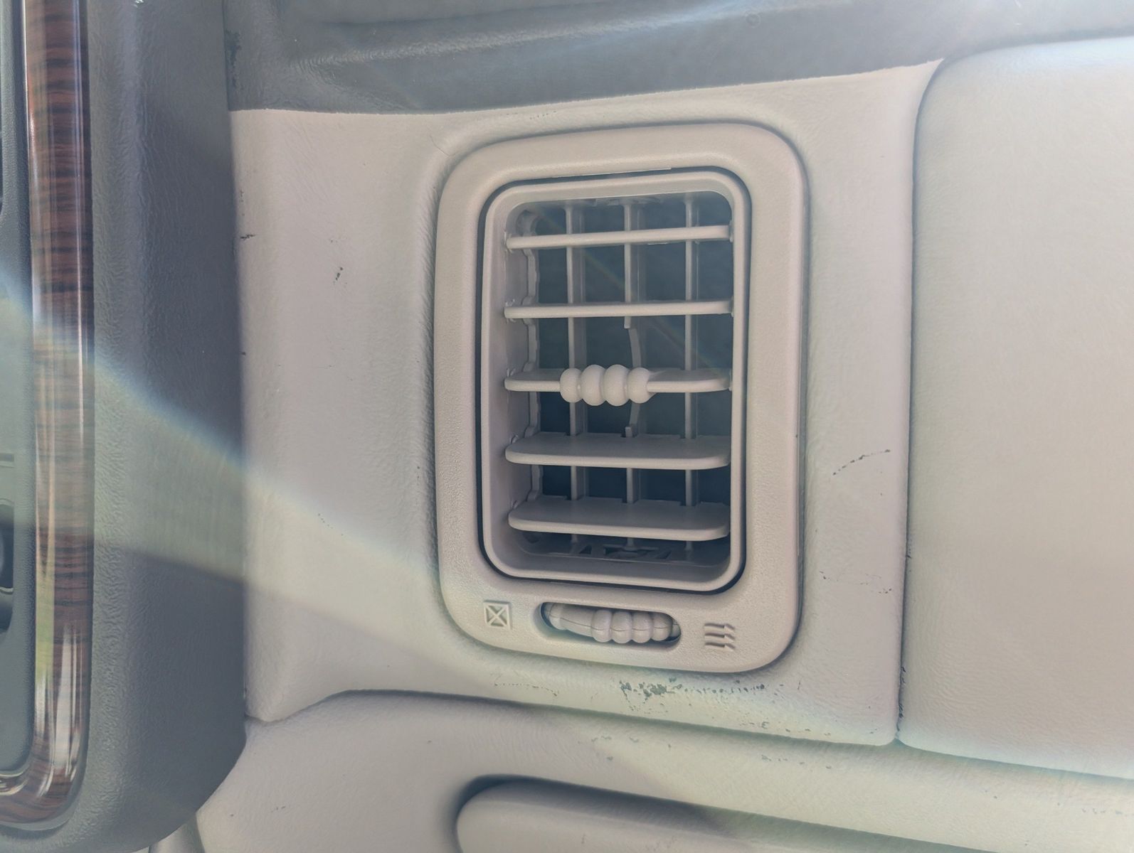 2004 Cadillac Escalade ESV 79