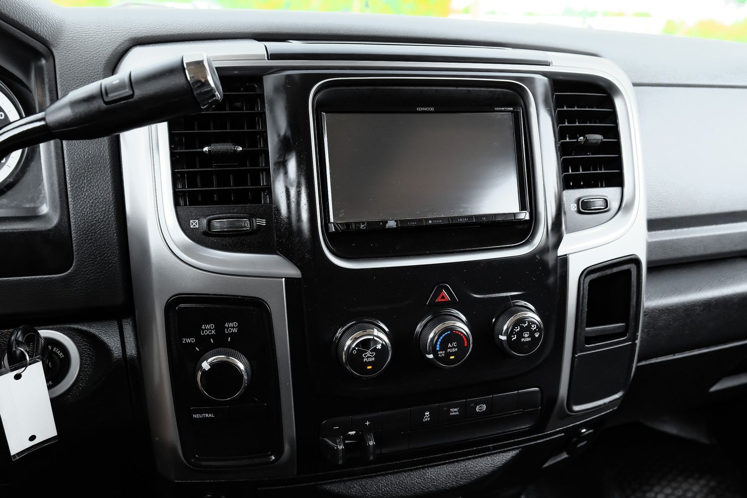 2018 Ram 2500 SLT photo 22