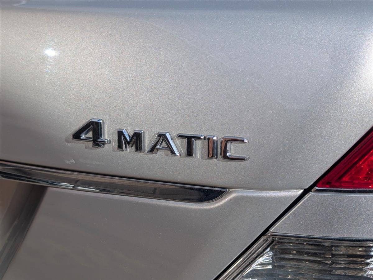 2009 Mercedes-Benz S-Class 22