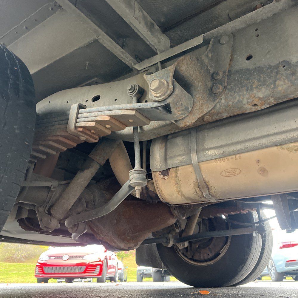 2016 Ford E-Series 44