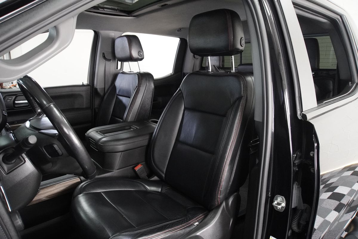 2020 Chevrolet Silverado 1500 4WD Crew Cab Short Bed RST