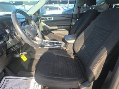 2021 Ford Explorer XLT - Photo 4
